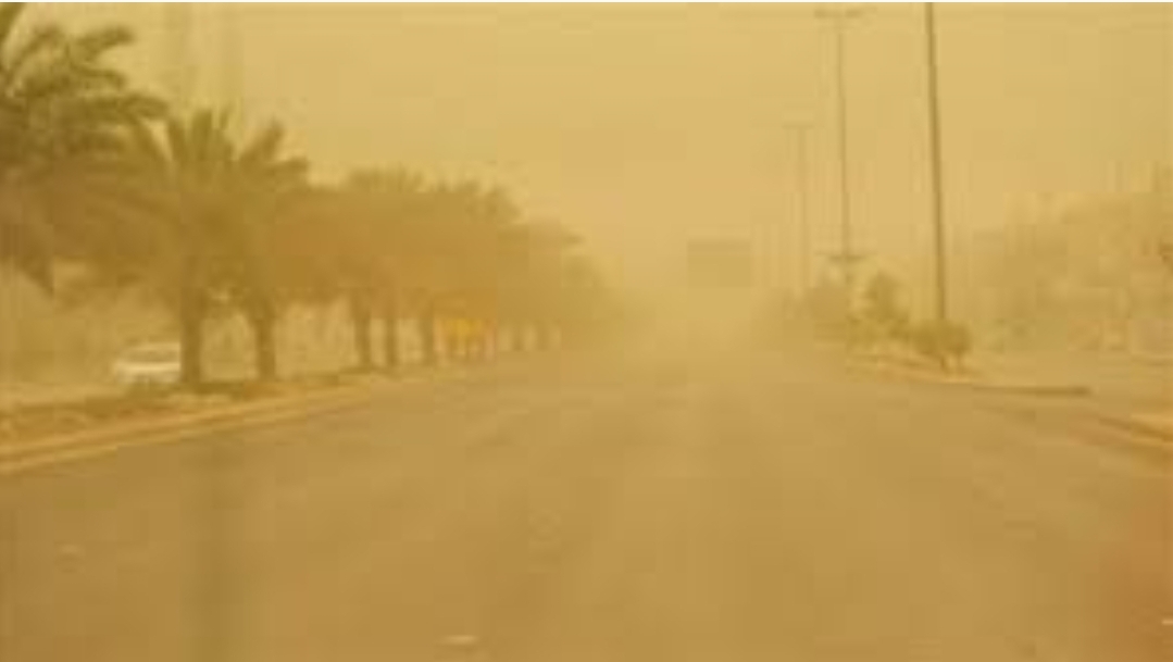 نشرة إنذارية :      رياح قوية وغبار في المغرب