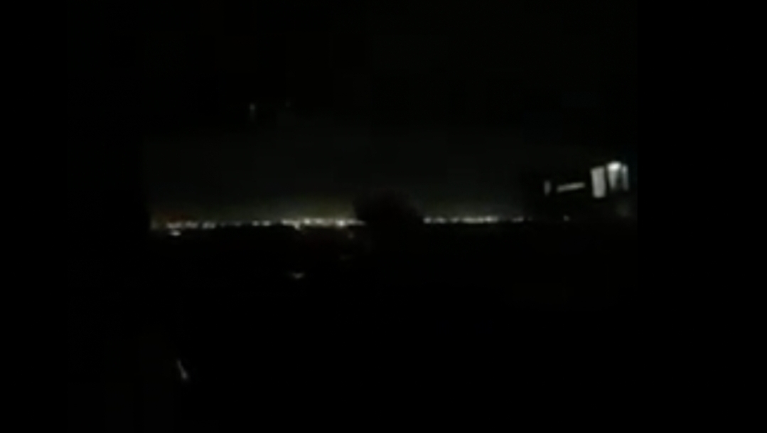 ساكنة حي المنزه بالحسيمة تعيش تحت رحمة المجرمين بسبب الظلام الدامس