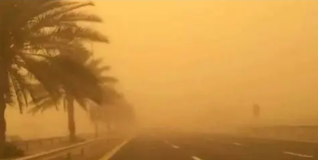 نشرة إنذارية :     رياح قوية وتطاير للغبار الثلاثاء والأربعاء بالمغرب