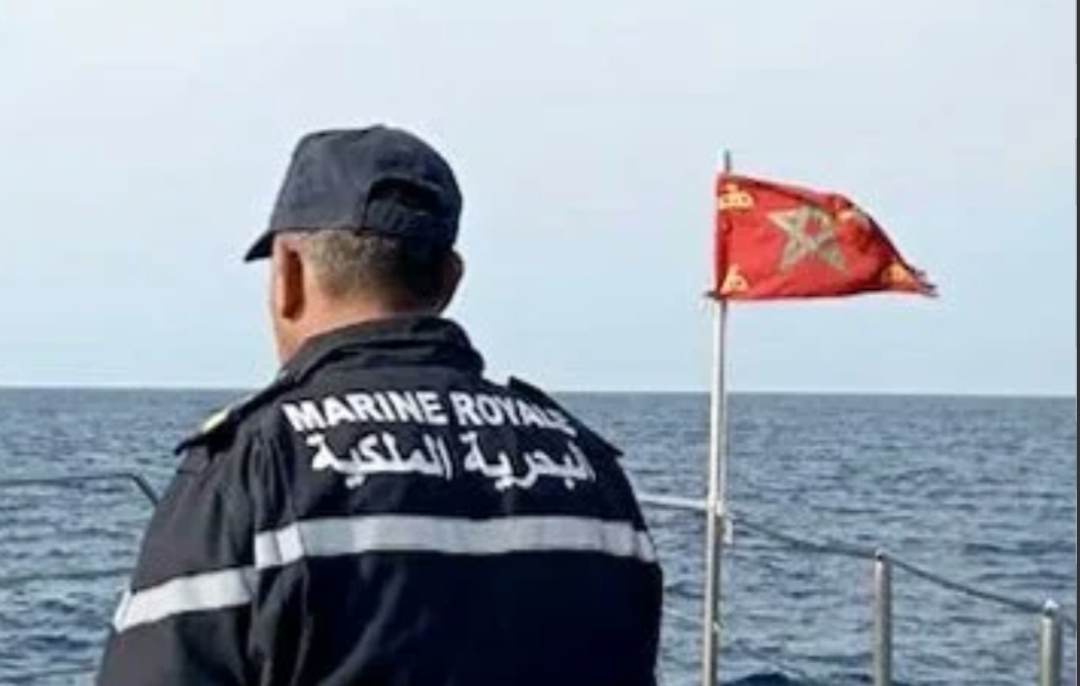 درك سلوان يوقف مهاجرين على متن يخت بساحل جماعة بوعرك بالناظور