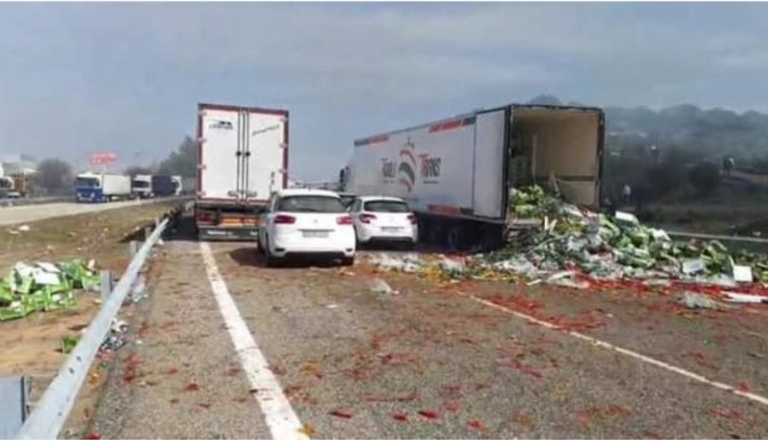 سيغلقون الطرق السيارة والشوارع … فلاحو إسبانيا يستعدون لمسيرات كبيرة ضد المنافسة المغربية “غير العادلة”