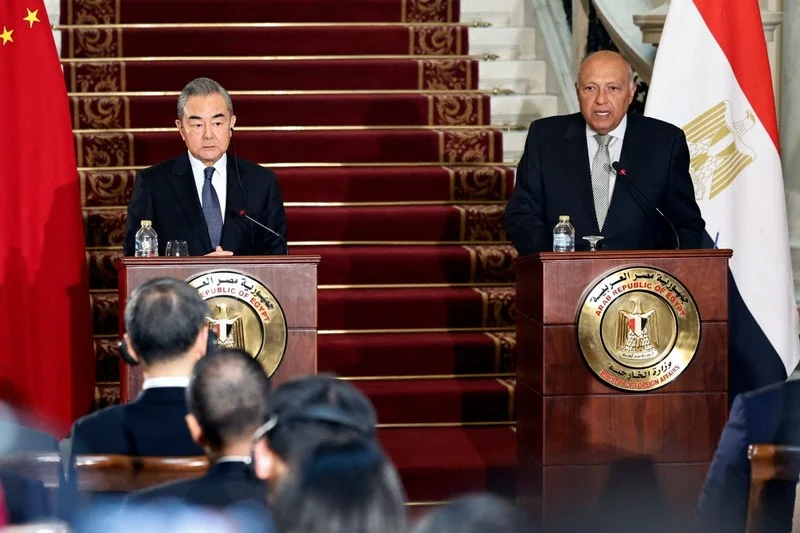 دعوة صينية-مصرية لوقف إطلاق النار وتأسيس دولة فلسطينية