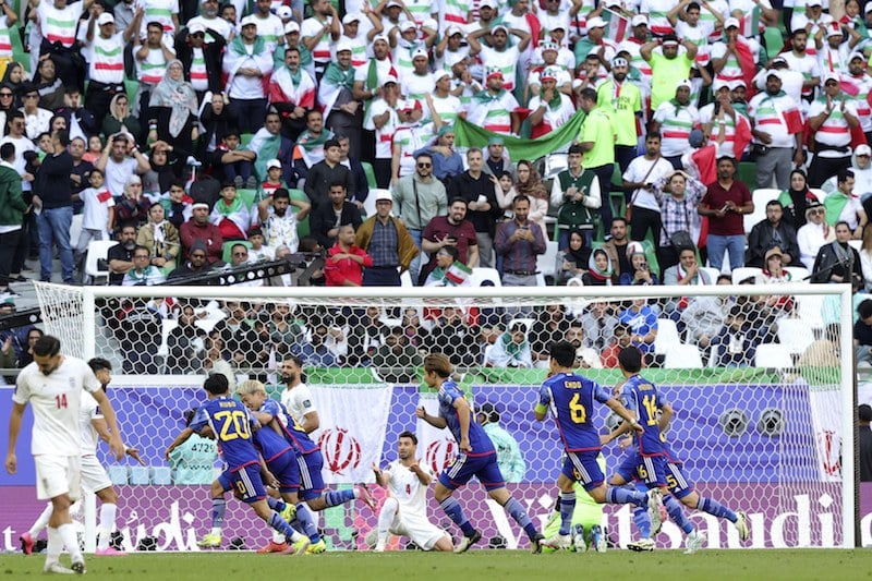 تأهل مثير..المنتخب الإيراني يتجاوز اليابان ويصعد إلى نصف نهائي كأس آسيا