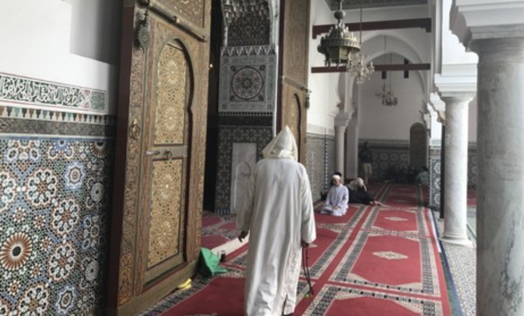 وفاة فرنسي مسلم ضحية اعتداء داخل ضريح إدريس بفاس