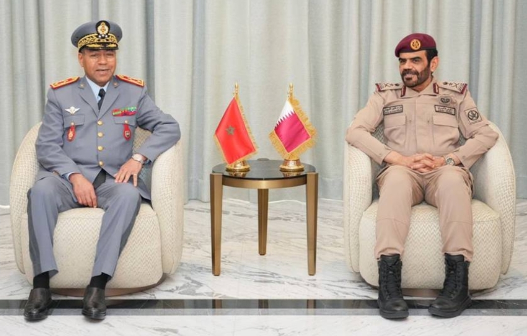 الجنرال شاطر قائد الحرس الملكي المغربي في زيارة إلى قطر