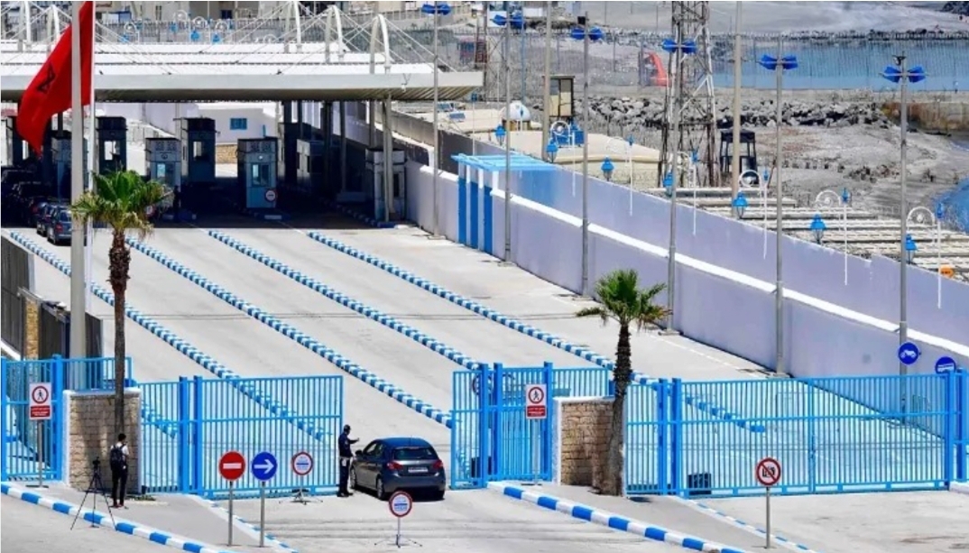 اتحاد تجار مليلية :     “ننتظر رد المغرب على افتتاح الجمارك التجارية”