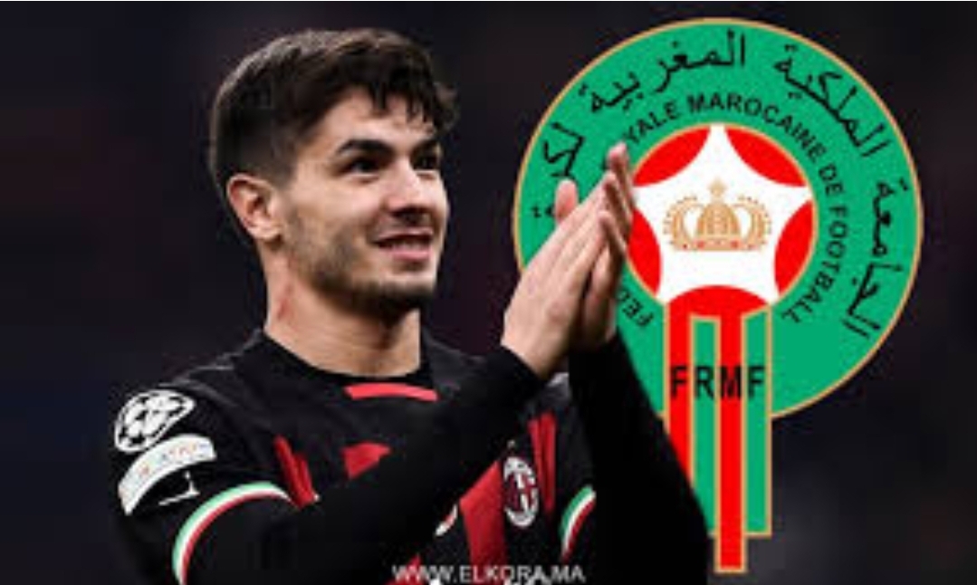 مسؤول مغربي بجامعة كرة القدم يجتمع باللاعب دياز لقطع الطريق على الإتحاد الإسباني