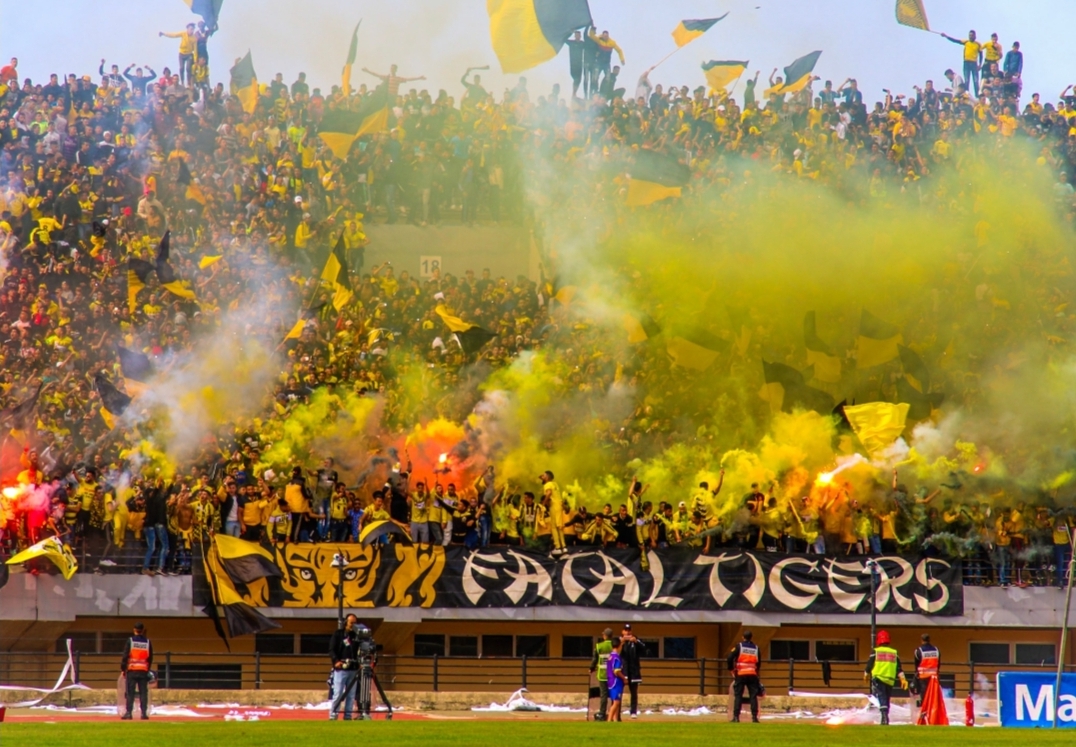 عمدة فاس وفي قرار شجاع يخصص نصف مليار لإنقاذ فريق المغرب الفاسي