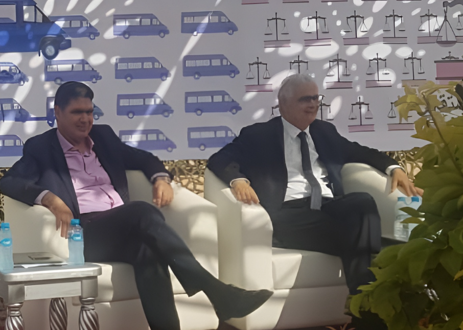 رسالة نزار بركة تشعل التوتر بين أعضاء حزب العهد و حزب الإستقلال