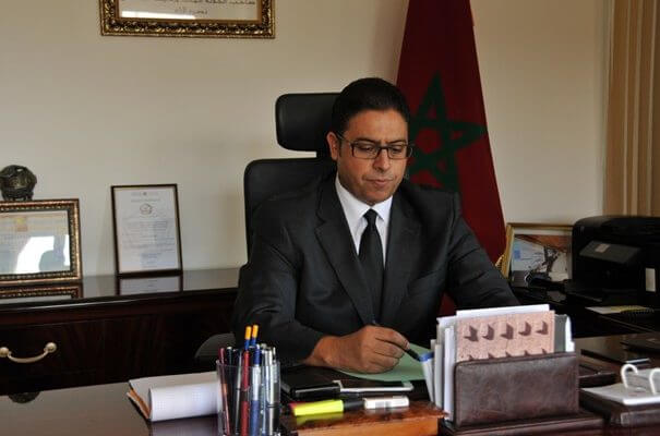 عامل إقليم الحوز رشيد بنشيخي يعزل رئيس المجلس الجماعي لآيت سيدي داود