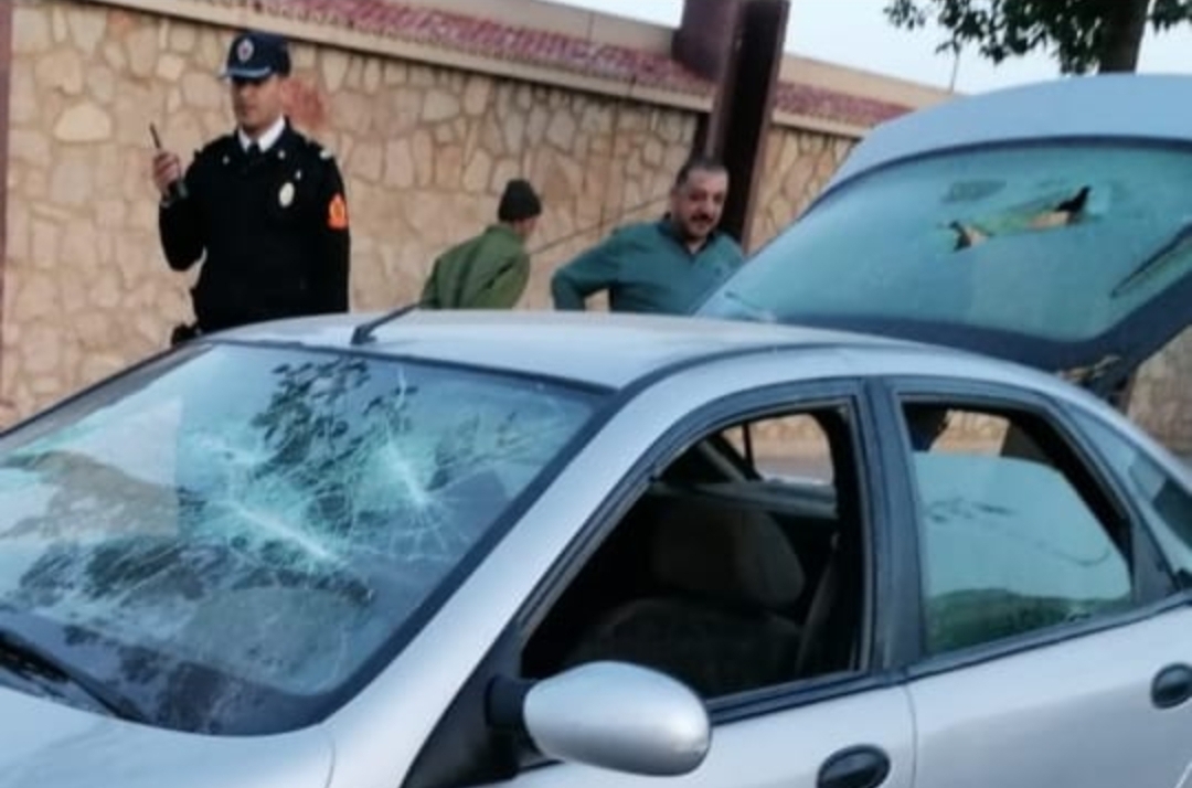 “لصوص بدراجات نارية ينفذون جريمة بالسيوف” على تاجرين قرب مسجد لالة خديجة بوجدة