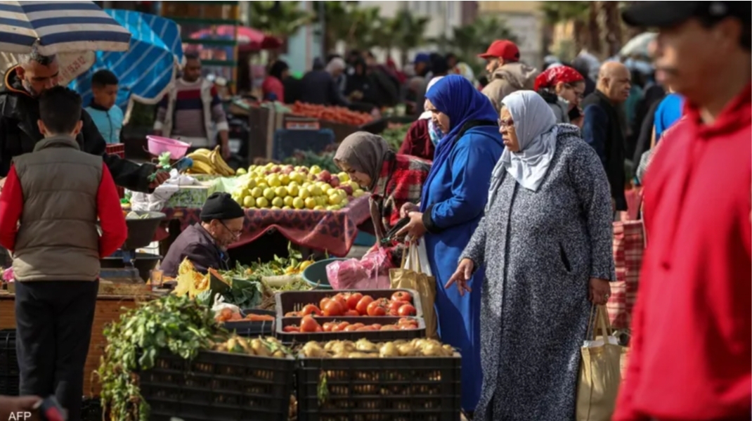 السبب الله أعلم … نخفاض أسعار السلع الغذائية بالمغرب بعد 3 سنوات من الغلاء