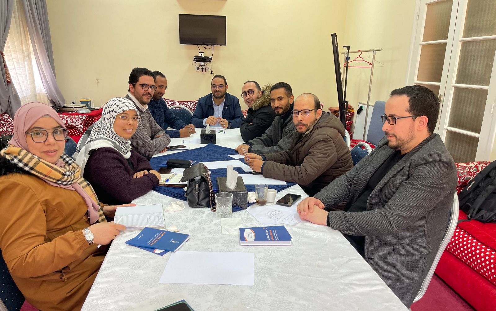 تنديد حزب العدالة والتنمية بتصاعد المتابعات القضائية والتحذير من تدهور الوضع الاقتصادي والسياسي