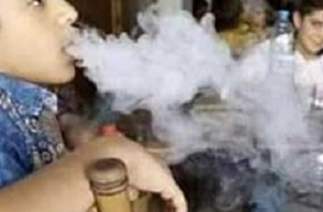 وزير الصحة يكشف أرقام صادمة عن نسبة الأطفال المغاربة المدخنين