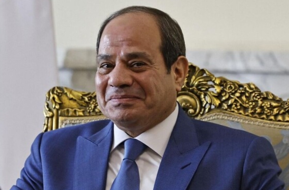 الديكتاتور السيسي يؤدي اليمين رئيسا لمصر “الجائعة” لثالث ولاية