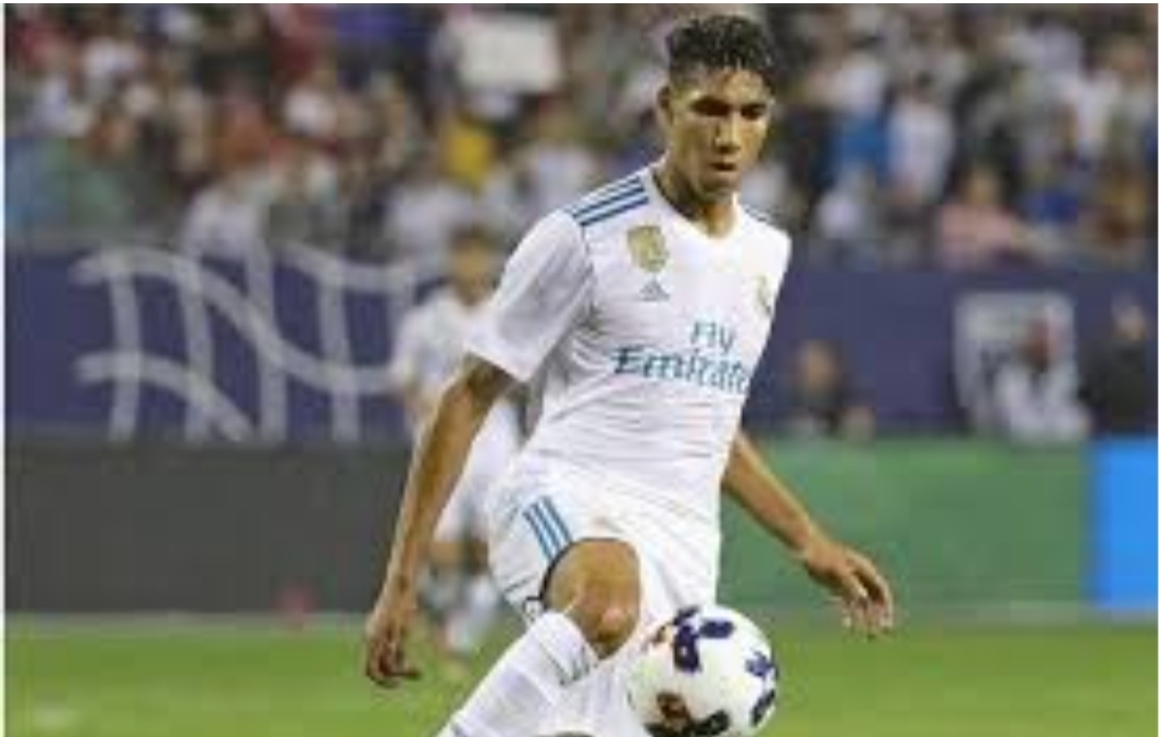 باري سان جيرمان يتخلى عن حكيمي لصالح “ريال مدريد”