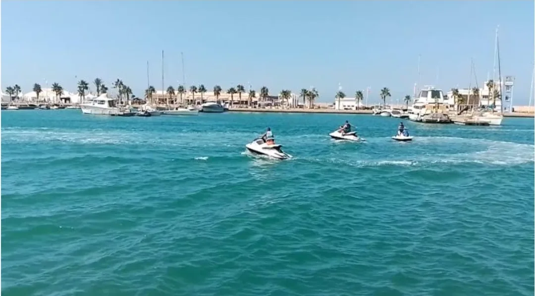 خطير :     بعد مقالات “كواليس الريف” … بارونات المخدرات يغادرون أحفير لتنفيذ عملياتهم من السعيدية بعيدا عن مطاردة الأمن