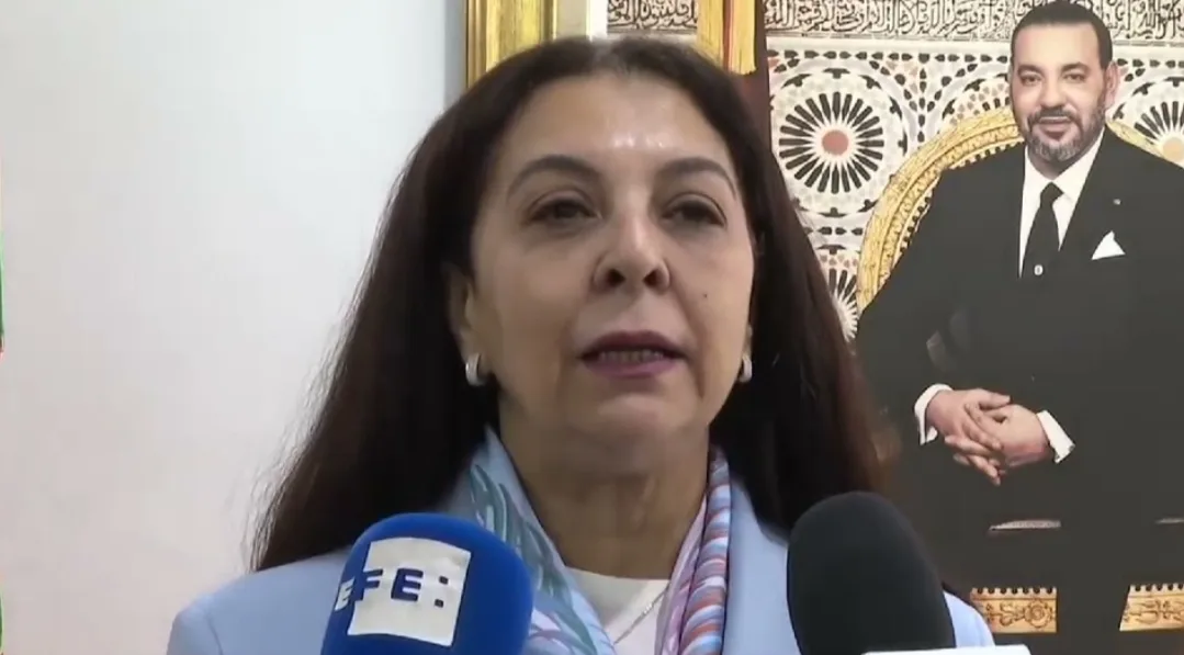 سفيرة المغرب بمدريد تنتقد بشدة الأحزاب والإعلام الإسباني لإستهدافه للمغاربة في الحملات الانتخابية