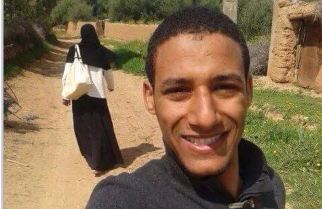 مدون مغربي يسمى “الشيخ سار” يطور مشروعه للإتجار في الدين إلى فرض 300 درهم لحسابه على “الزواج الحلال”