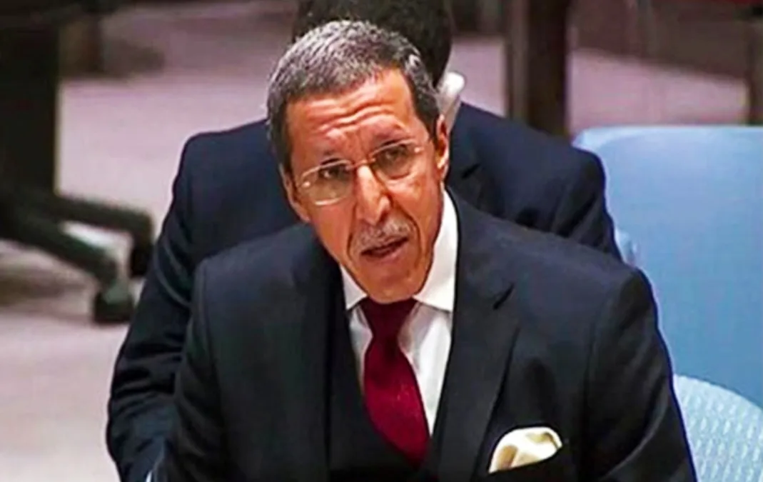 في مناقشة ملف الصحراء المغربية … وخلال جلسة وجها لوجه … السفير هلال يُخرس وزير الخارجية الجزائري