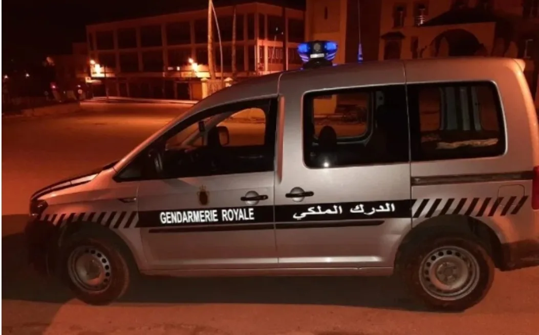 إيداع عنصر خطير بسجن وجدة بعد إعتدائه بسكين على عناصر دورية للدرك الملكي ببني درار خلال عملية توقيفه