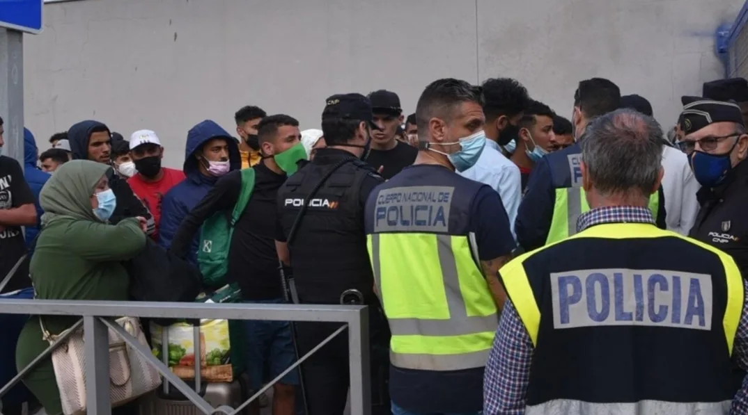 وزير خارجية إسبانيا يطمئن حاكم سبتة ويؤكد :     الحدود الجمركية بين مليلية وسبتة مع المغرب ستفتح قريبا
