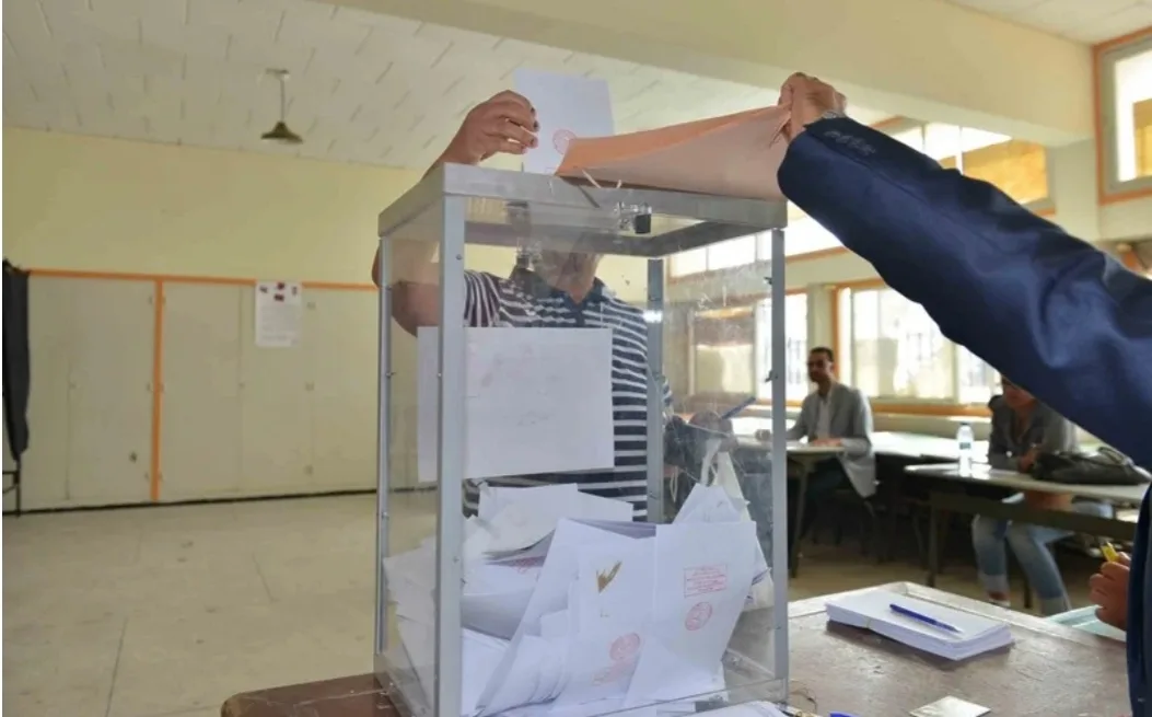 “التراكتور” يفوز بمقعدين شاغرين في الانتخابات الجزئية بإقليم تازة وأحزاب تقتسم باقي المقاعد