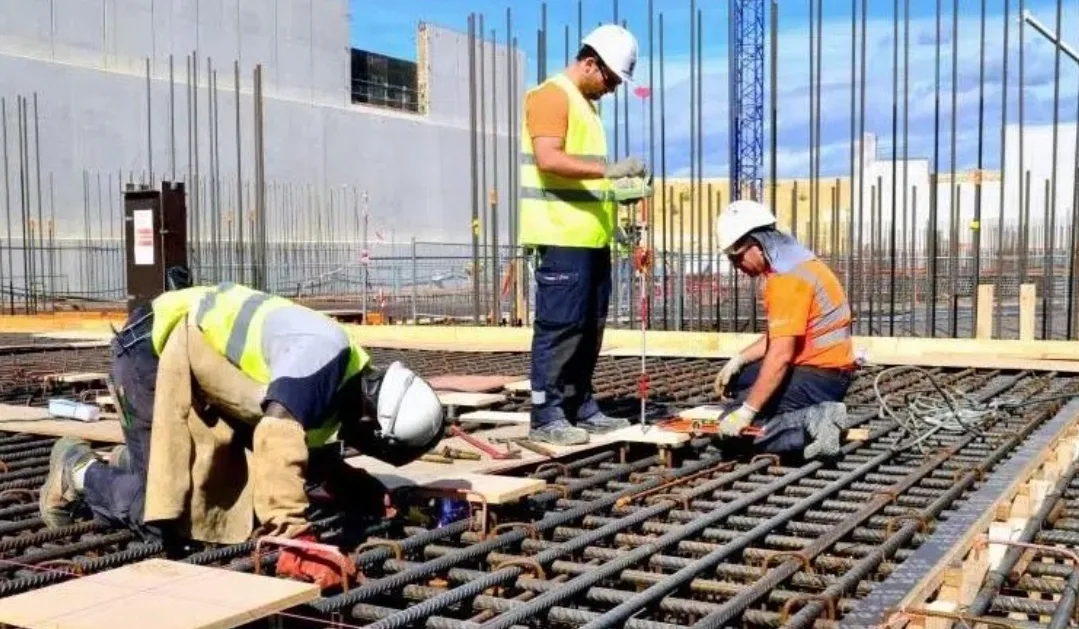 بعد مقال “فضيحة السفر على نفقة مال المنخرطين”  … مجلس هيئة المهندسين المعماريين بالناظور-الحسيمة يرد ب “بيان حقيقة”