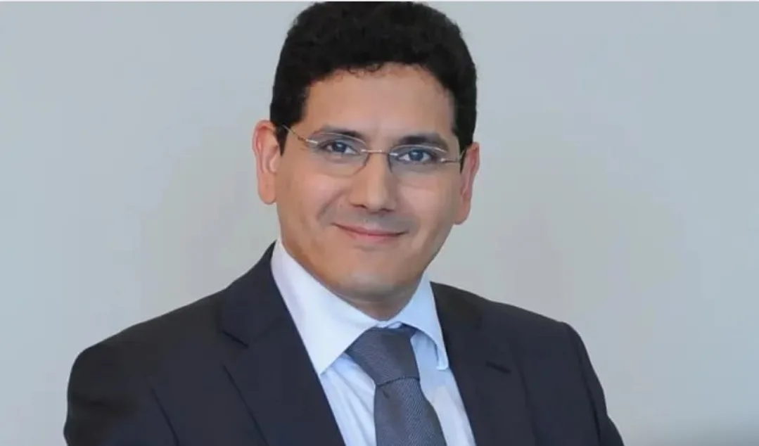 كفاءة كبيرة من الناظور … الإطار “معاوية الصقلي” الذي حقق نجاح كبير لمجموعة التجاري وفا بنك بمصر