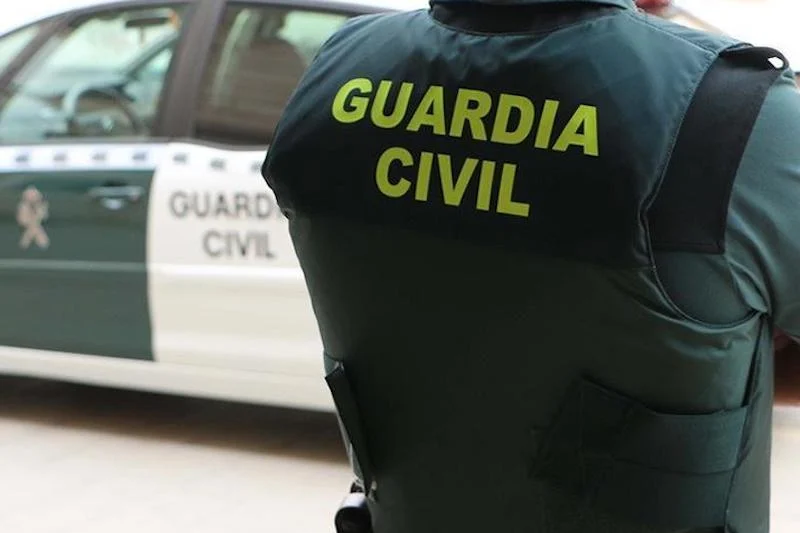 اسبانيا ..اعتقال 17 شخصًا ينشطون في  تهريب السيارات من المغرب وتزويرها