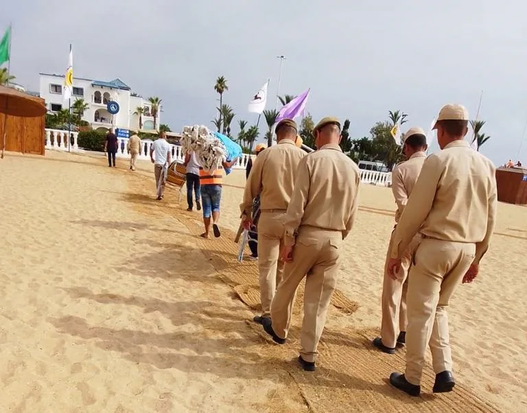 وزير الداخلية يتعهد بإجراءات صارمة لمكافحة البناء غير القانوني على الشواطئ المغربية