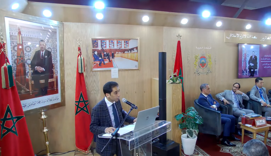 تبني المشرع المغربي للتعاون بين القضاء والمنافسة لحماية الأمن الاقتصادي
