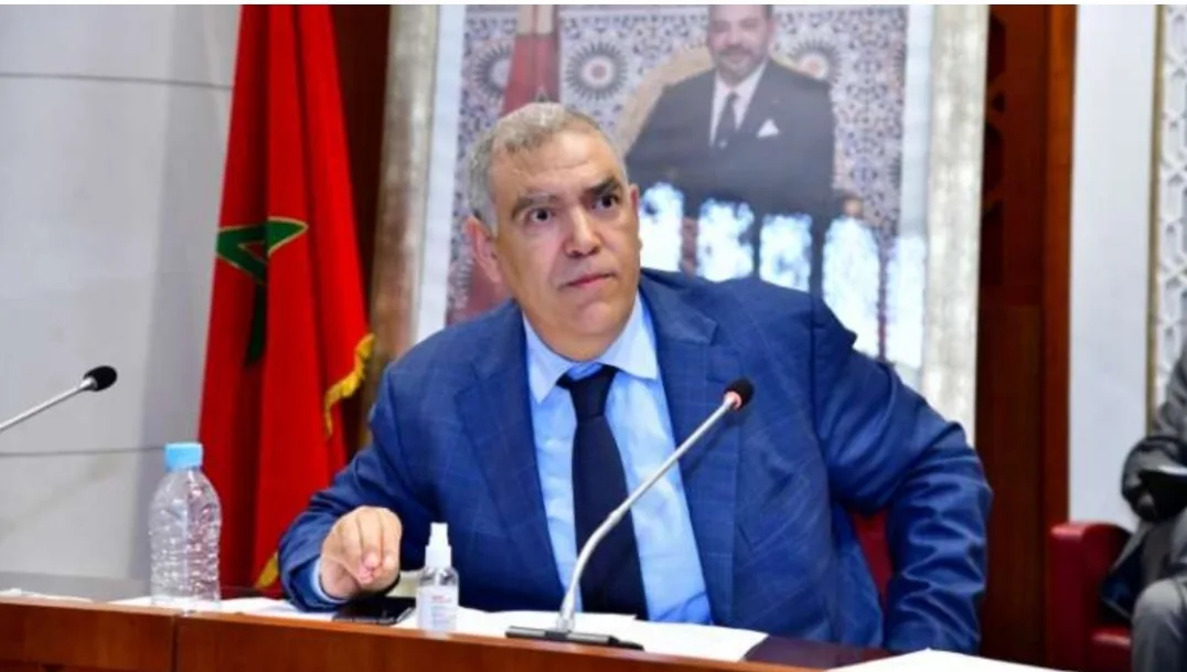بعد تعنت لفتيت لعدة أشهر ورفضه الإستجابة … وزارة الداخلية ترضخ أخيرا لضغوط موظفي الجماعات الترابية وتقرر فتح باب الحوار