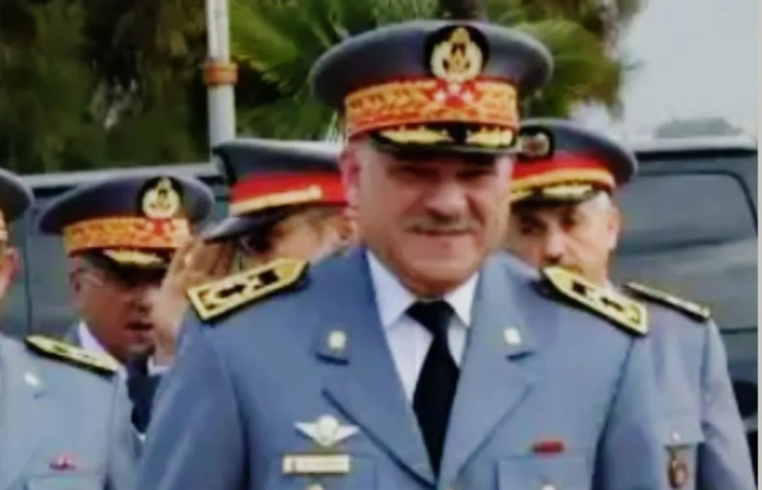 إعفاء “كومندار” للدرك الملكي في الناظور حسن شاكر بسبب التهريب الدولي للمخدرات