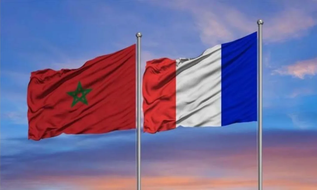 تواصل تقطير الشمع على تبون :  بعد شركاتها … فرنسا تتيح كذلك للشركات الأجنبية الاستفادة من قروضها للاستثمار في الصحراء المغربية