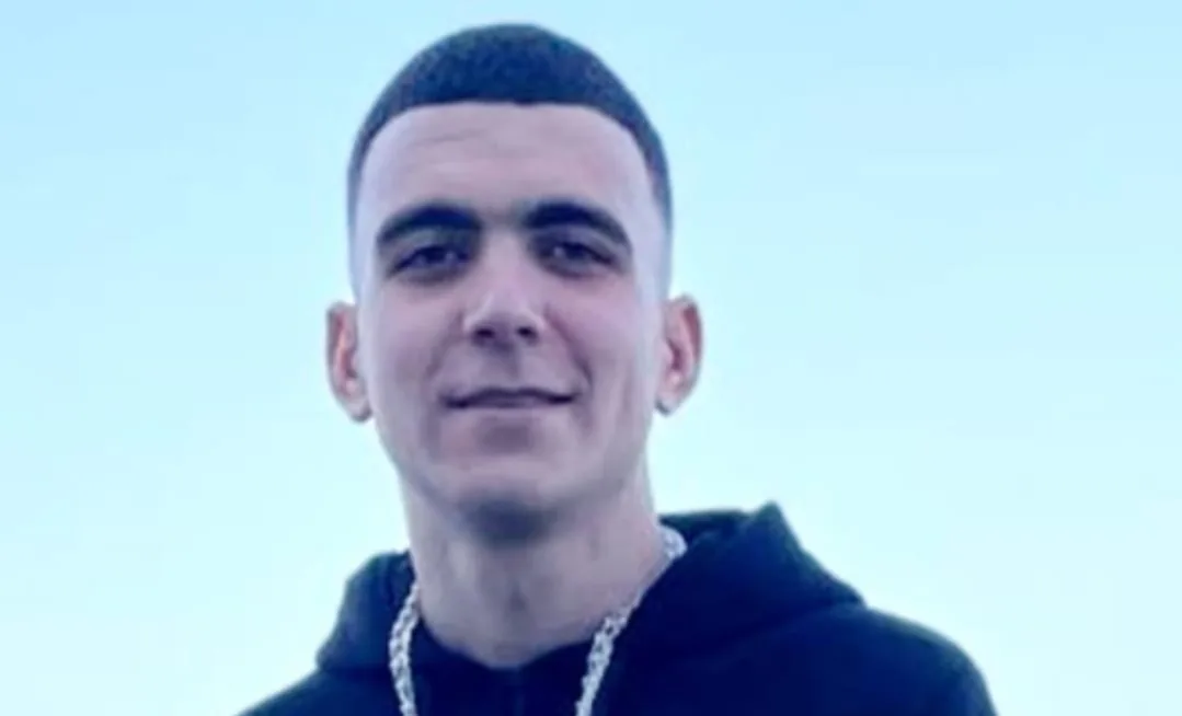 إختفاء غريب لشاب من إمزورن بالحسيمة بعد سفره عبر سفينة من الناظور إلى موتريل بإسبانيا