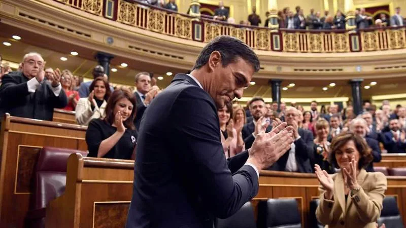 انتخابات كاتالونيا … انتصار كبير لحزب بيدرو سانشيز وتحديات تشكيل الاغلبية