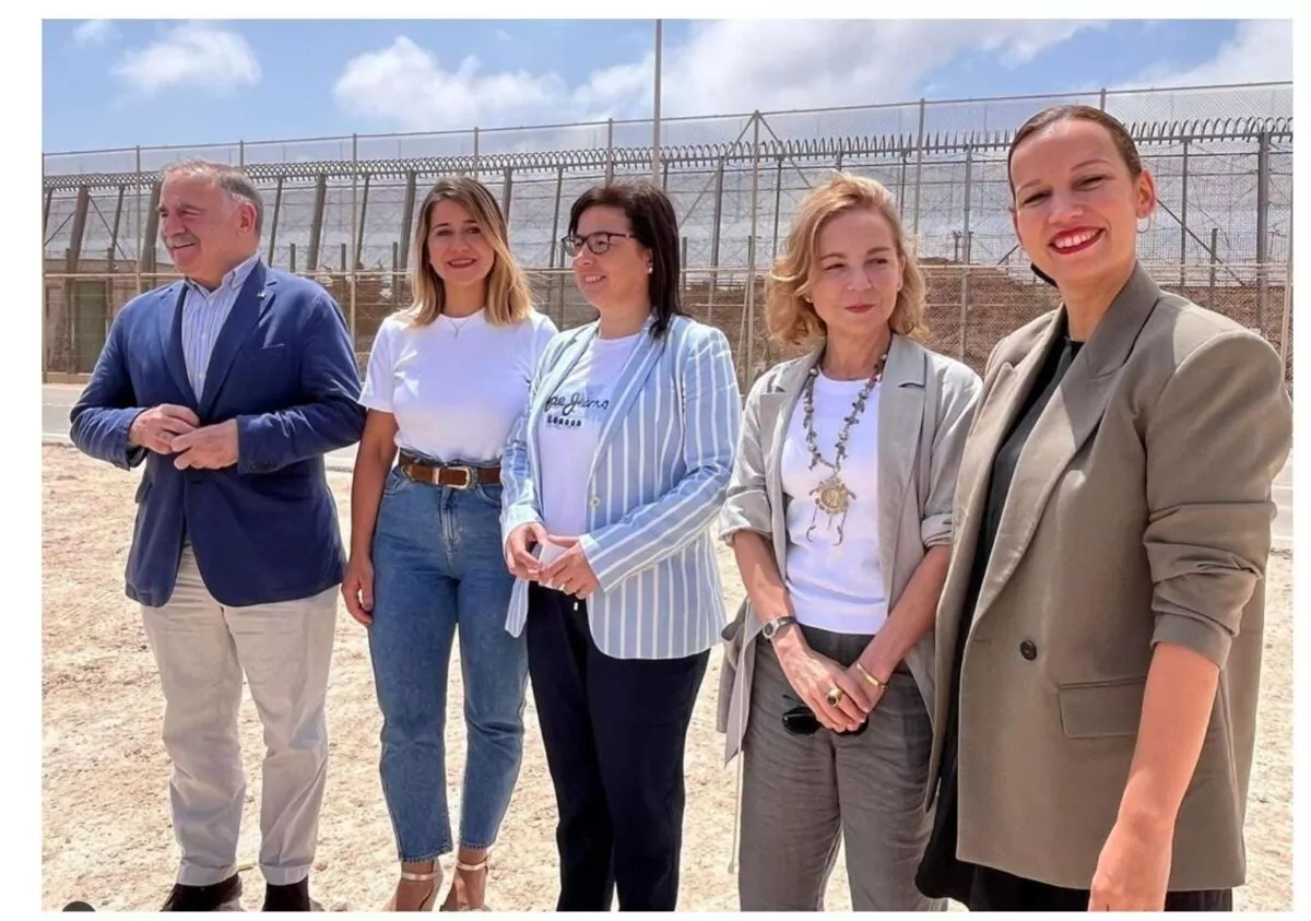 السيناتورة عن الحزب الشعبي في مليلية، إيزابيل مورينو، تدعو لإنهاء مهام مندوبة الحكومة “المغربية الأصل” في بالمدينة