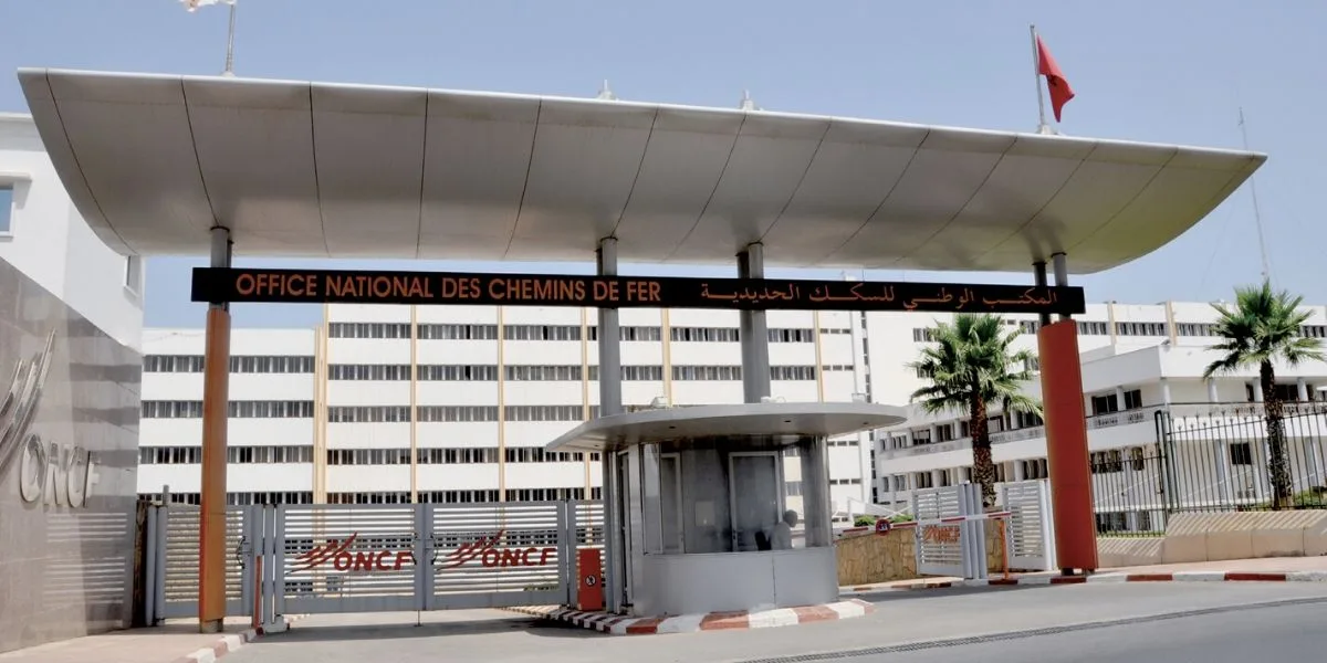 حكم بالسجن لمسؤول في السكك الحديدية بتهمة الاختلاس وبراءة زوجته في محكمة الاستئناف بالرباط