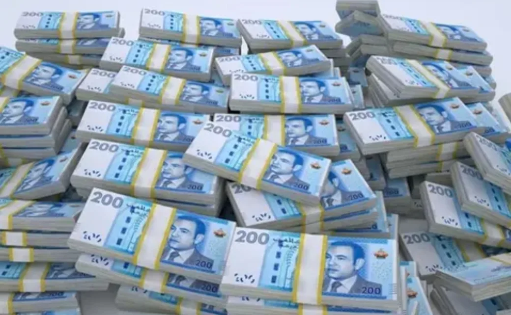 ضخ 1400 مليار سنتيم كاعتمادات إضافية في الميزانية والحكومة تكشف تفاصيل توزيعها
