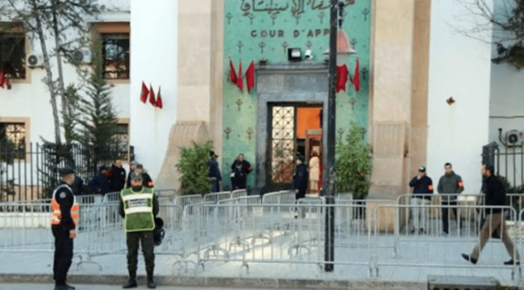 إستئناف محاكمة قاض ومحام و 36 متهما بالسطو على أراضي الدولة والخواص في أضخم ملف أمام جنايات جرائم الأموال بفاس
