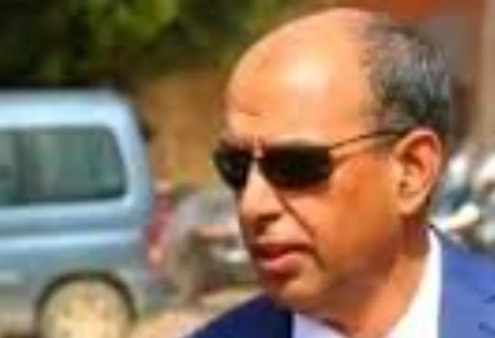 هل بإمكان عامل بركان محاسبة رئيس جماعة أحفير على تعمده إقصاء أحياء مناوئة لسياساته من النظافة والتزفيت …!