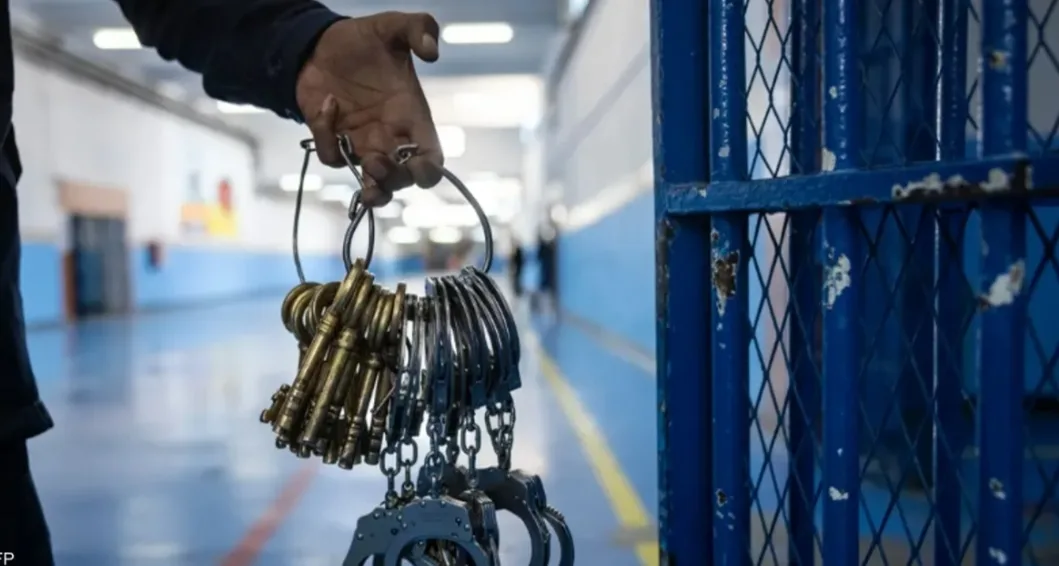 مجلس النواب يصادق بالإجماع على قانون العقوبات البديلة لتمتيع السجناء ب “السراح” مقابل المال
