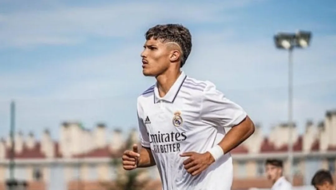 الموهبة المغربية لخديم يصعد في حسابات ريال مدريد