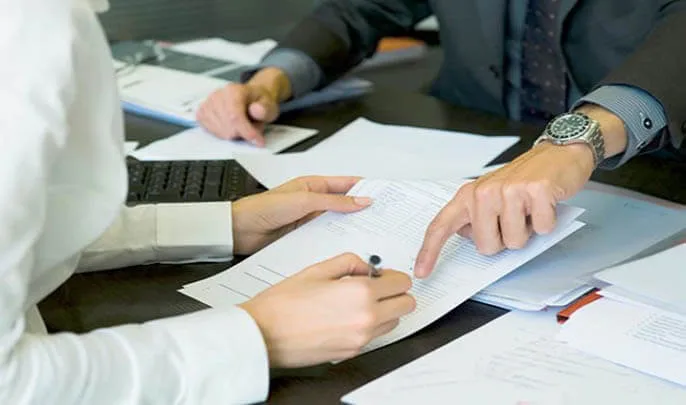 المفتشية العامة للمالية تفتح تحقيقات موسعة حول تسبيقات صفقات عمومية