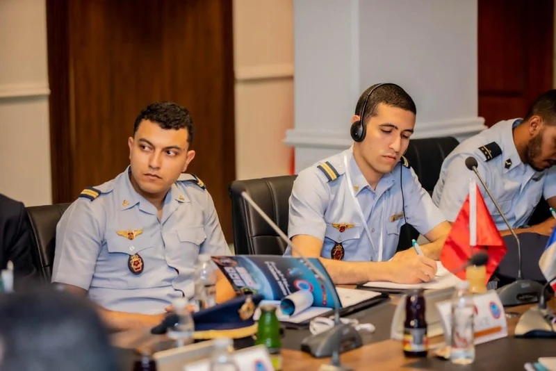 القوات الجوية الملكية المغربية تشارك في دورة تدريبية للأمن الجوي في ليبيا