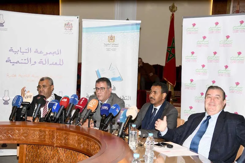 حزب التقدم والاشتراكية يقود جهوداً جديدة لإعادة الدفء إلى صفوف المعارضة