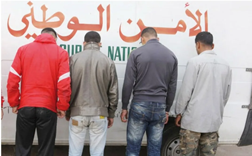 أمن جرسيف يعتقل عصابة من “ضباط شرطة ومسؤولي أبناك” وهميين متخصصة في النصب والاحتيال