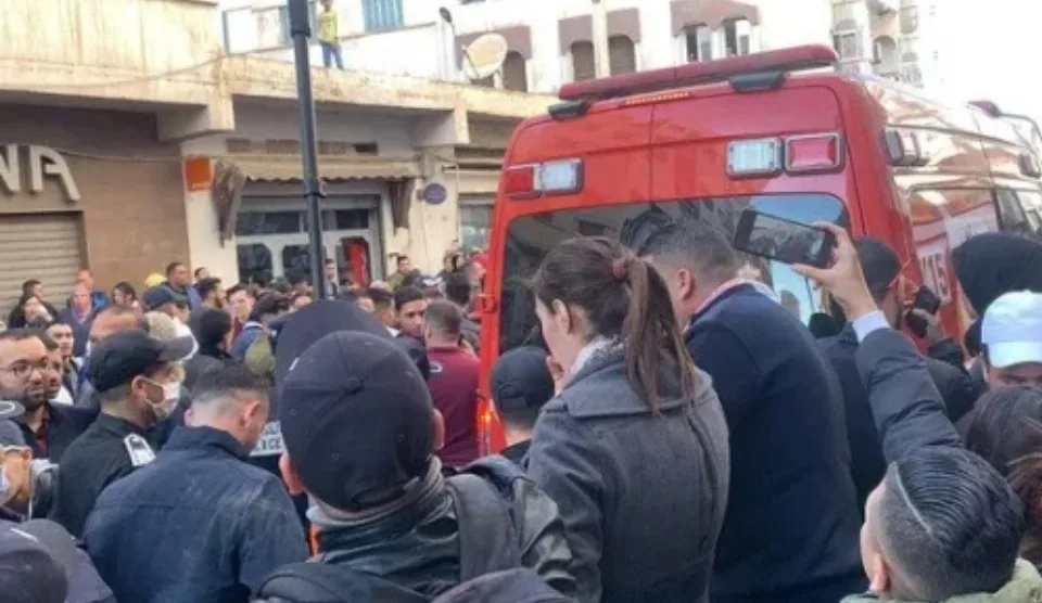 “ماذا يقع بين الأزواج” … زوج يذبح زوجته وأبناءه الثلاثة بتطوان بشكل بشع للغاية !