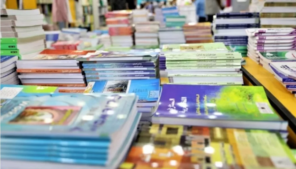 قرار وزارة التربية يثير انتقادات واسعة في قطاع الكتب المدرسية بالمغرب